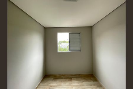 Quarto 1 de apartamento para alugar com 2 quartos, 46m² em Parque Rincao, Cotia