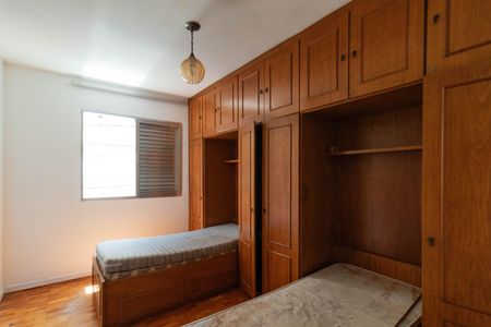 Quarto 2 de apartamento para alugar com 2 quartos, 75m² em Parque Residencial da Lapa, São Paulo
