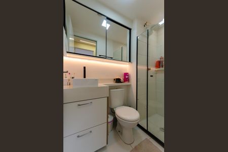 Apartamento para alugar com 33m², 2 quartos e sem vaga Apartamento para alugar com 33m², 2 quartos e sem vagaBanheiro