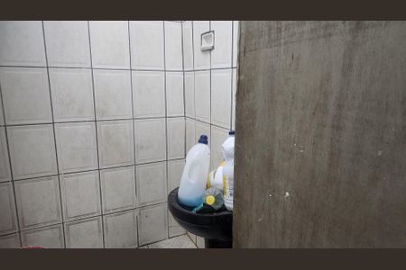 Casa para alugar com 90m², 2 quartos e sem vaga Casa para alugar com 90m², 2 quartos e sem vagaBanheiro Social