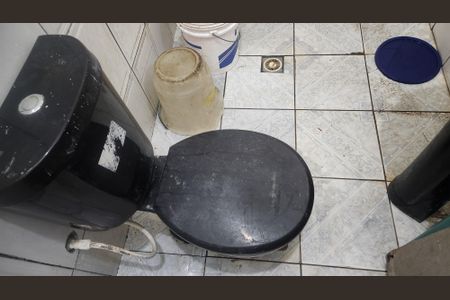 Banheiro de casa para alugar com 2 quartos, 90m² em Boca do Rio, Salvador