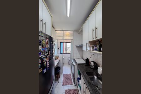 Apartamento à venda com 70m², 3 quartos e 2 vagasCozinha