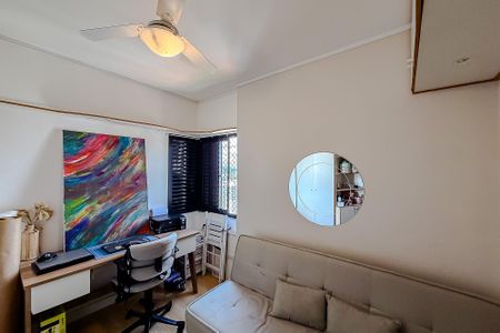 Apartamento à venda com 70m², 3 quartos e 2 vagasQuarto 2