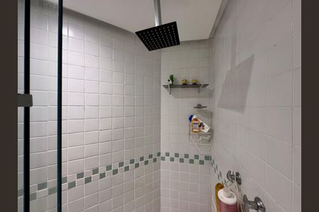 Apartamento à venda com 120m², 3 quartos e 2 vagasSuíte 1 - Banheiro