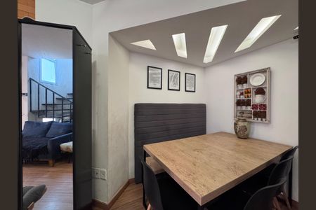 Apartamento à venda com 120m², 3 quartos e 2 vagasSala