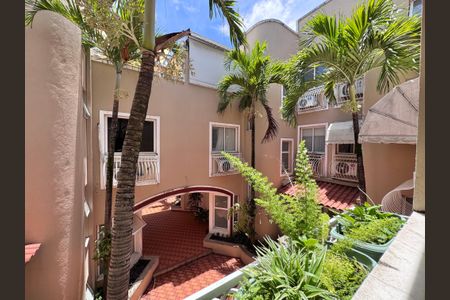 Apartamento à venda com 120m², 3 quartos e 2 vagasSuíte 2 - Vista