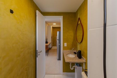 Apartamento para alugar com 39m², 2 quartos e sem vaga Apartamento para alugar com 39m², 2 quartos e sem vagaBanheiro