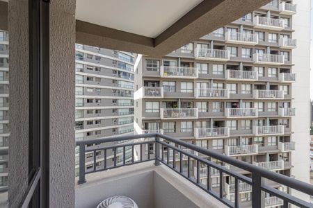 Sacada de apartamento à venda com 2 quartos, 39m² em Vila Nova Conceição, São Paulo