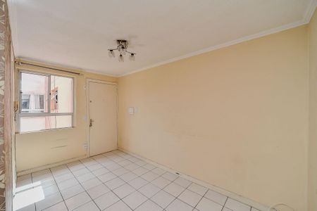 Sala de apartamento para alugar com 2 quartos, 50m² em Rubem Berta, Porto Alegre