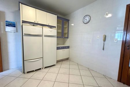 Apartamento para alugar com 165m², 4 quartos e 2 vagasCozinha 