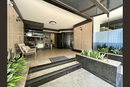 Apartamento para alugar com 165m², 4 quartos e 2 vagasHall de entrada