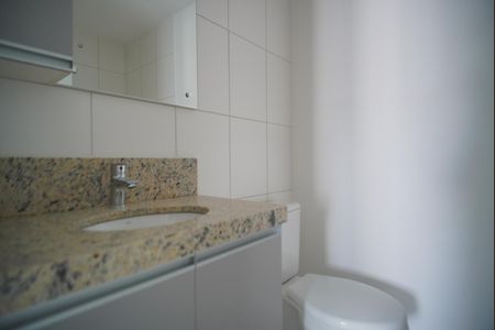 Apartamento à venda com 54m², 2 quartos e 1 vagaBanheiro Corredor