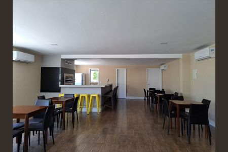 Apartamento à venda com 54m², 2 quartos e 1 vagaÁrea Comum - Salão de Festas