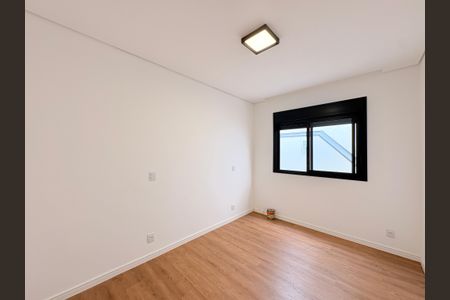 Casa de condomínio à venda com 200m², 3 quartos e 4 vagasSuíte 3 