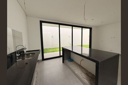 Casa de condomínio à venda com 200m², 3 quartos e 4 vagasCozinha
