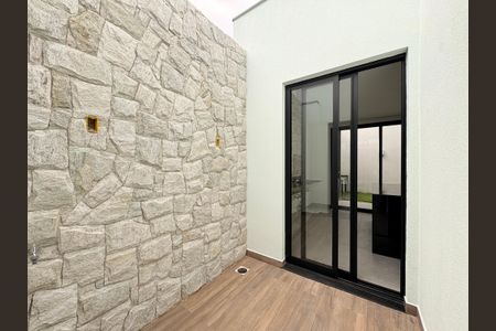 Casa de condomínio à venda com 200m², 3 quartos e 4 vagasJardim de inverno