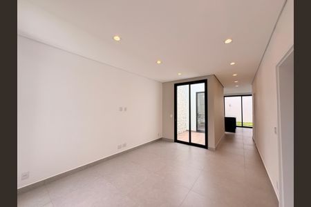 Casa de condomínio à venda com 200m², 3 quartos e 4 vagasSala