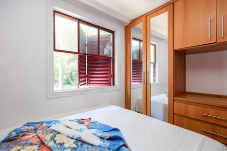 Quarto 1 de apartamento à venda com 2 quartos, 40m² em Jardim Esmeralda, Taboão da Serra