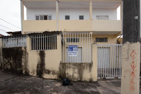 Casa para alugar com 300m², 3 quartos e 1 vagaPlaquinha