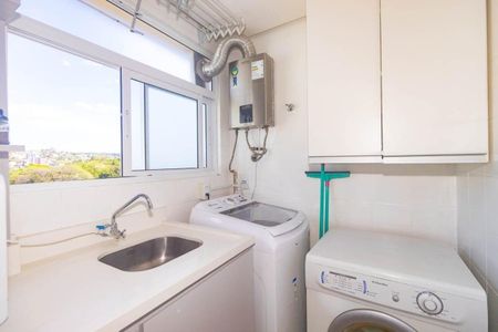 Área de Serviço  de apartamento para alugar com 1 quarto, 45m² em Farroupilha, Porto Alegre