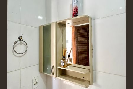 Casa para alugar com 35m², 1 quarto e 1 vaga Casa para alugar com 35m², 1 quarto e 1 vagaBanheiro