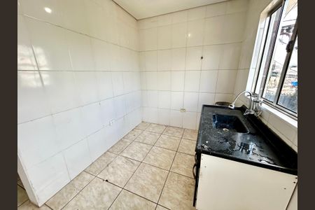 Casa para alugar com 35m², 1 quarto e 1 vaga Casa para alugar com 35m², 1 quarto e 1 vagaCozinha