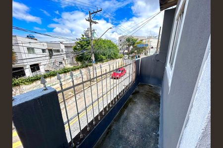 Casa para alugar com 35m², 1 quarto e 1 vaga Casa para alugar com 35m², 1 quarto e 1 vagaVaranda