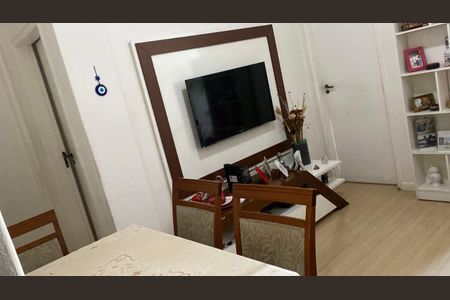 Sala de apartamento para alugar com 2 quartos, 54m² em Vila Isabel, Rio de Janeiro