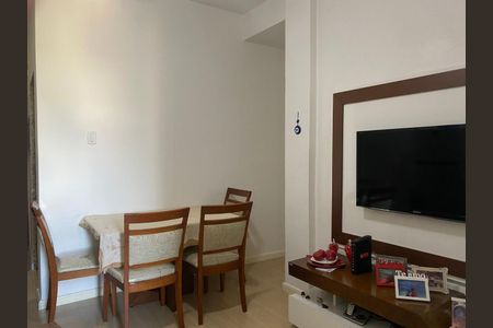 Sala de apartamento para alugar com 2 quartos, 54m² em Vila Isabel, Rio de Janeiro