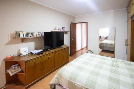 Casa para alugar com 250m², 4 quartos e 3 vagasQuarto 4