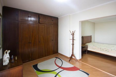 Casa para alugar com 250m², 4 quartos e 3 vagasSuíte 