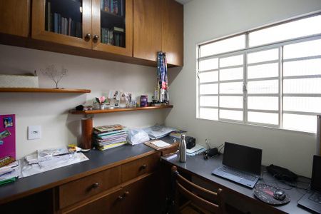 Casa para alugar com 250m², 4 quartos e 3 vagasQuarto 2