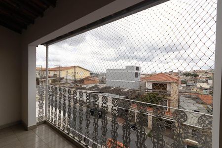 Casa para alugar com 250m², 4 quartos e 3 vagasVaranda 