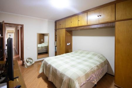 Casa para alugar com 250m², 4 quartos e 3 vagasQuarto 4