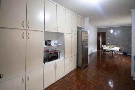 Casa para alugar com 250m², 4 quartos e 3 vagasCozinha 