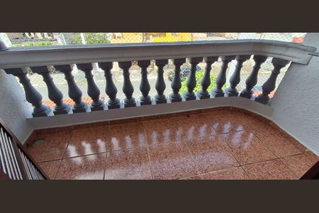 Apartamento à venda com 222m², 3 quartos e 4 vagas Apartamento à venda com 222m², 3 quartos e 4 vagasVaranda