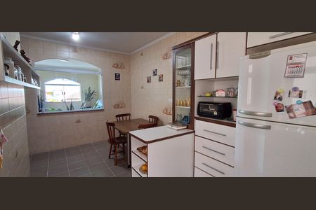 Apartamento à venda com 222m², 3 quartos e 4 vagas Apartamento à venda com 222m², 3 quartos e 4 vagasCozinha