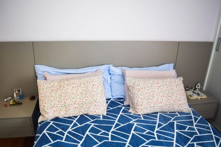 Apartamento à venda com 80m², 3 quartos e 1 vagaQuarto 2