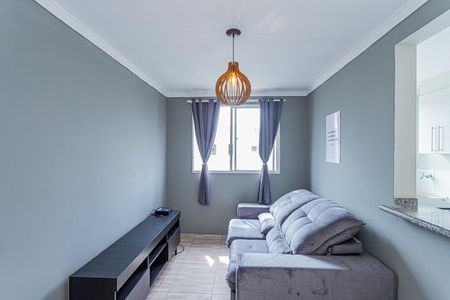 Sala de apartamento para alugar com 2 quartos, 50m² em Jaraguá, São Paulo