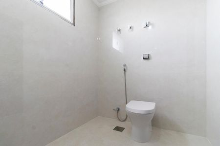 Apartamento à venda com 131m², 3 quartos e 1 vagaBanheiro social