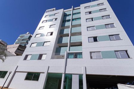Apartamento à venda com 194m², 2 quartos e 2 vagasFachada
