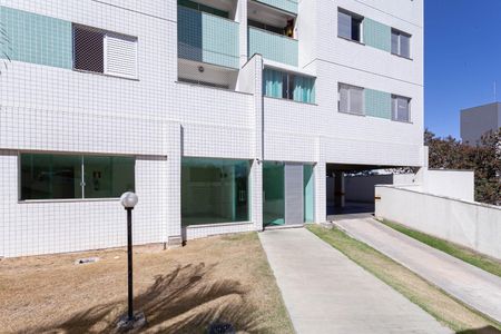 Apartamento à venda com 194m², 2 quartos e 2 vagasEntrada