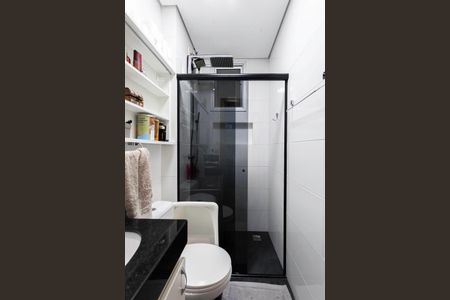 Apartamento à venda com 194m², 2 quartos e 2 vagasBanheiro da suíte 