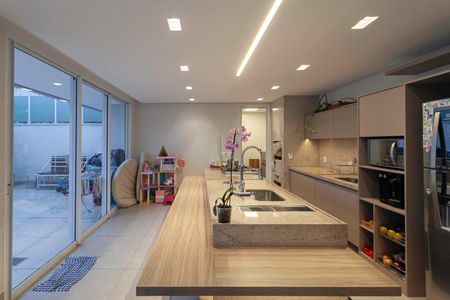 Apartamento à venda com 194m², 2 quartos e 2 vagasÁrea privativa