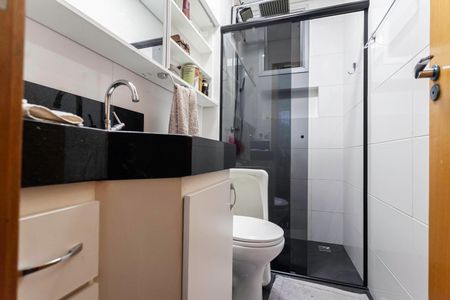 Apartamento à venda com 194m², 2 quartos e 2 vagasBanheiro da suíte 