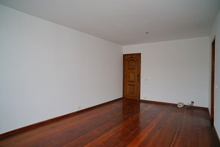 Sala de apartamento para alugar com 3 quartos, 90m² em Icaraí, Niterói