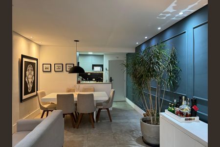 Apartamento à venda com 77m², 2 quartos e 1 vaga