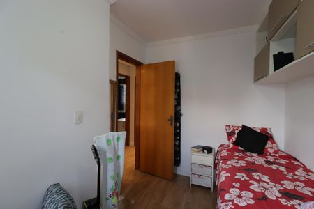 Apartamento à venda com 144m², 4 quartos e 2 vagasQuarto 2