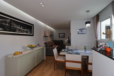 Apartamento à venda com 144m², 4 quartos e 2 vagasSala
