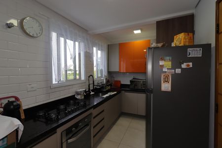 Apartamento à venda com 144m², 4 quartos e 2 vagasCozinha